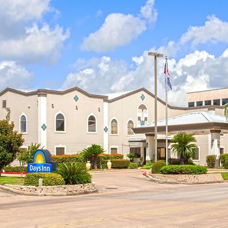 Days Inn & Suites By Wyndham Webster Nasa-Clearlake-Houston Dış mekan fotoğraf